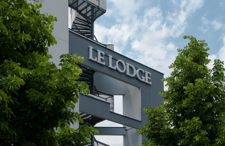 Le Lodge-hôtel-extérieur-strasbourg